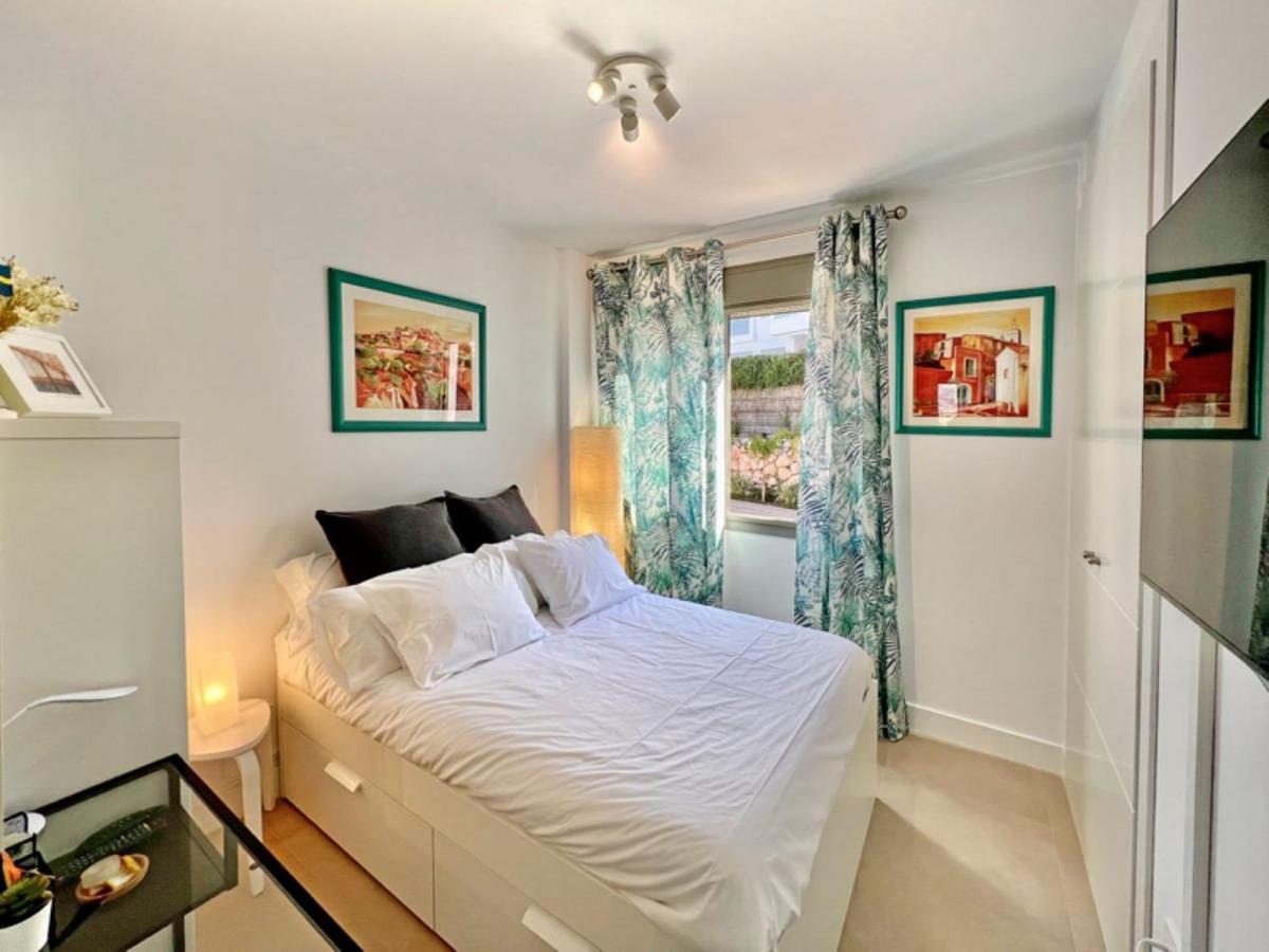 Baviera Hills Holiday Apartment Caleta De Velez Ngoại thất bức ảnh